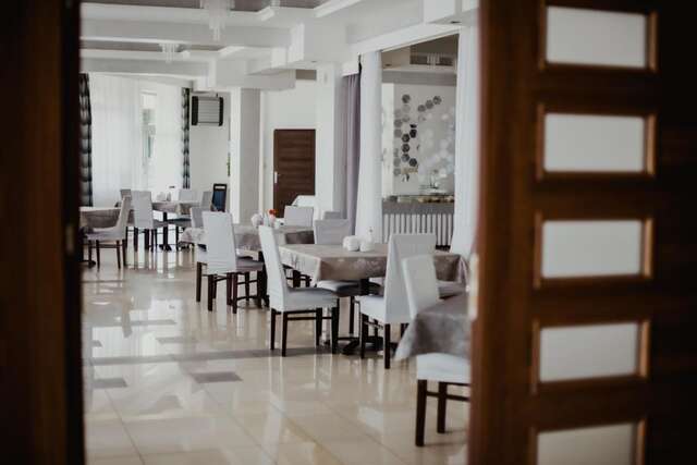 Отель Hotel Restauracja Kardamon Zbylitowska Góra-4